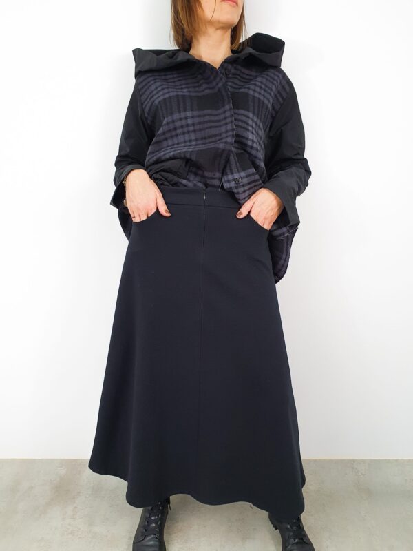 SPÓDNICA PANIENKA Z OKIENKA - obrazek 1