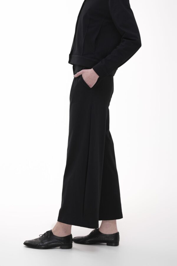 KONTURY - bawełniane spodnie z bocznymi kontrafałdami - obrazek 5