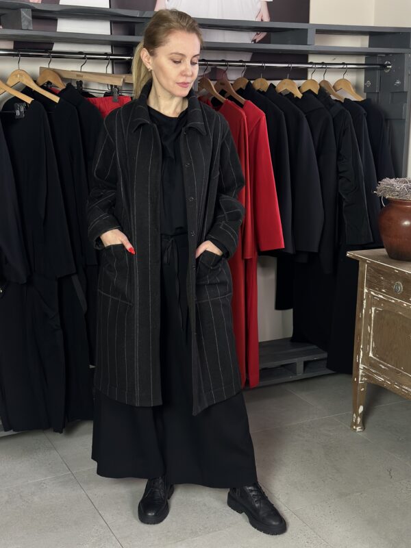 płaszcz MEDAL - dwustronny płaszcz wełniany z kieszeniami - obrazek 7