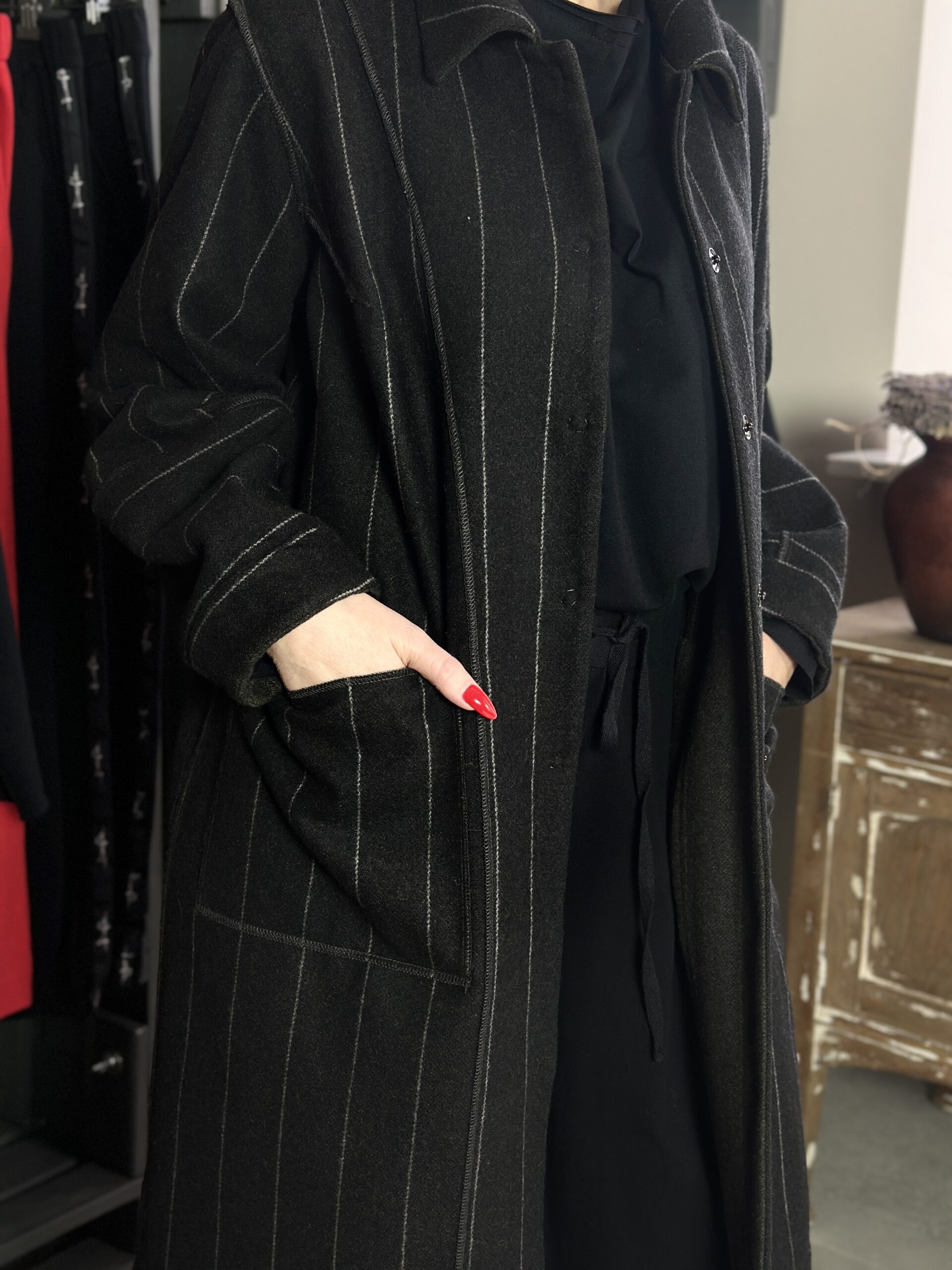 płaszcz MEDAL - dwustronny płaszcz wełniany z kieszeniami - obrazek 5